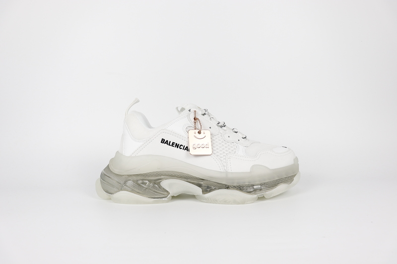 Pronombre lealtad dulce Balenciaga White Triple S Sneaker Replica - Everything Replica